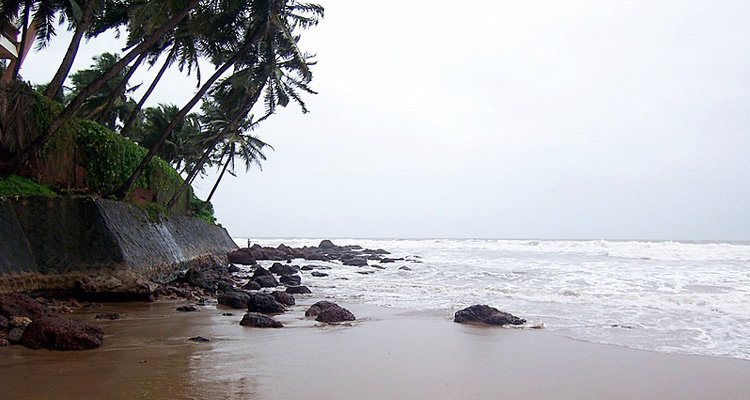 Bogmalo Beach Goa, India (Location, Activities, Night Life, Images, Facts & Things to do) - Goa Tourism 2022