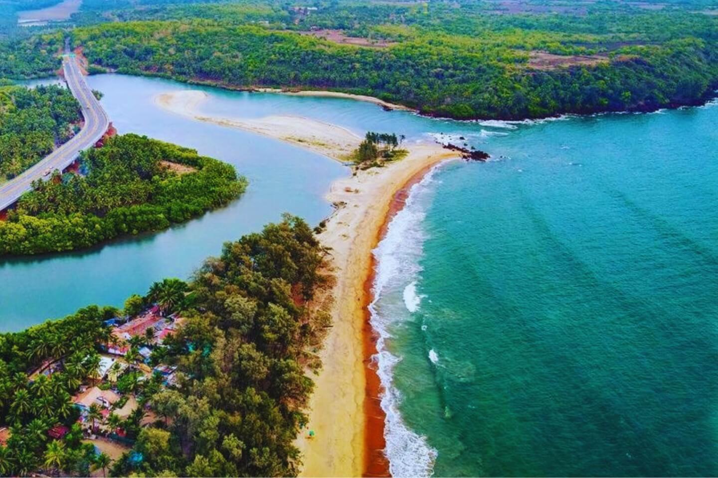 Galgibaga Beach Goa India Location Activities Night Life Images 